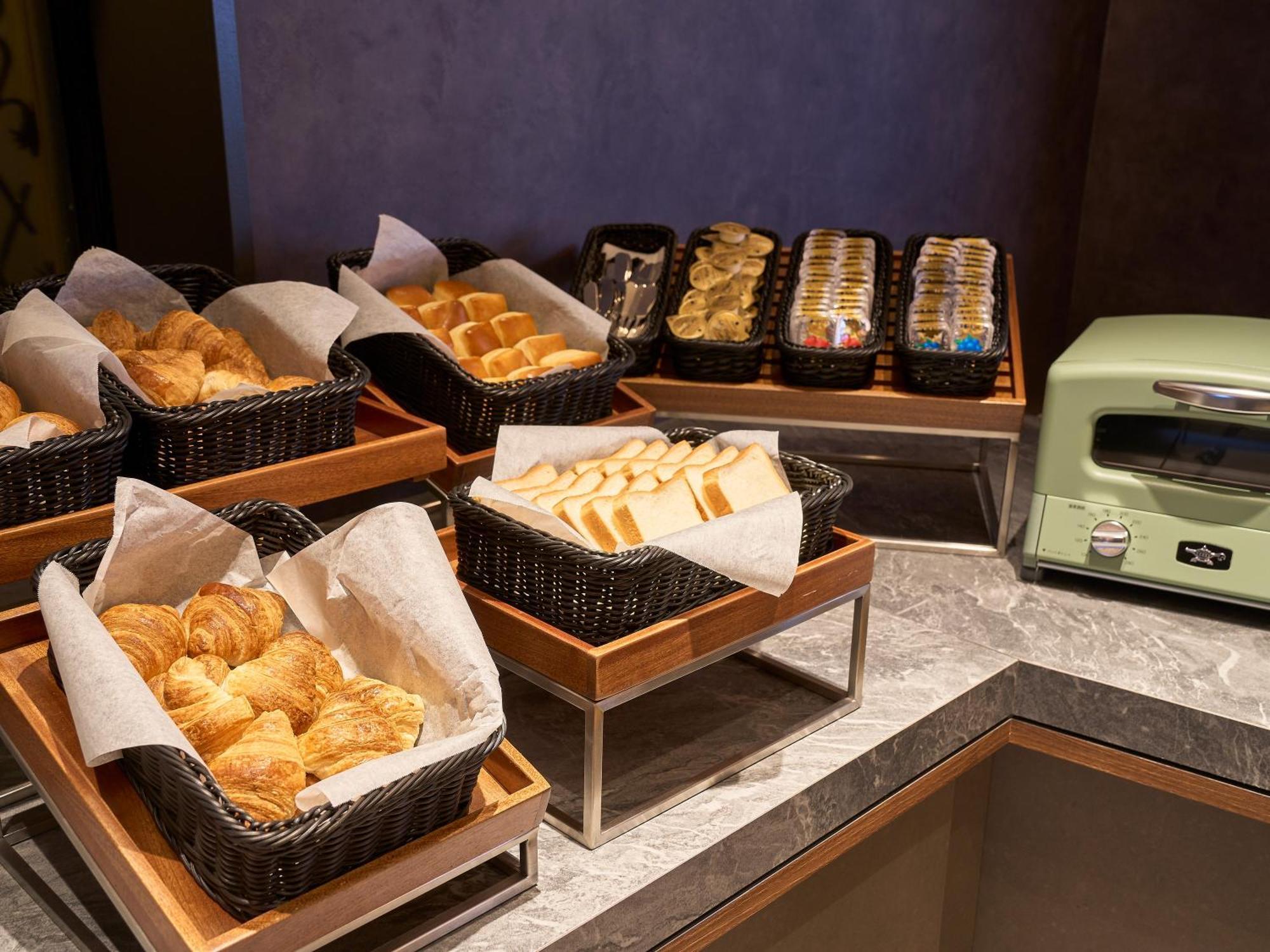 Apa Hotel Stay Toyama Eksteriør bilde
